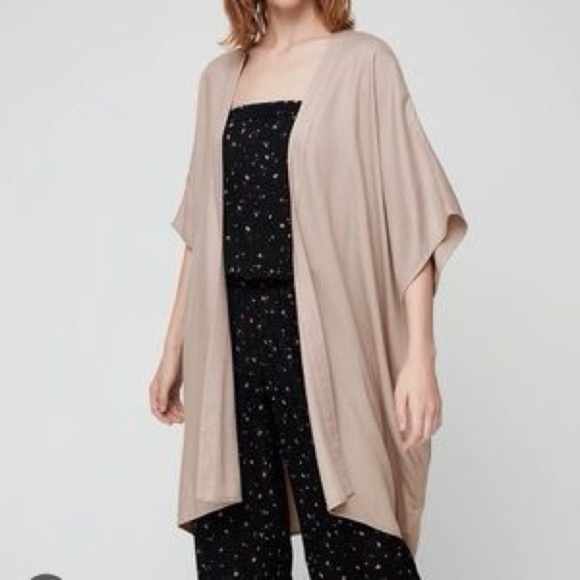 ARITZIA Talula Blouse Kimono Open Front Cardigan Duster Oversized Mauve M - Picture 9 of 9